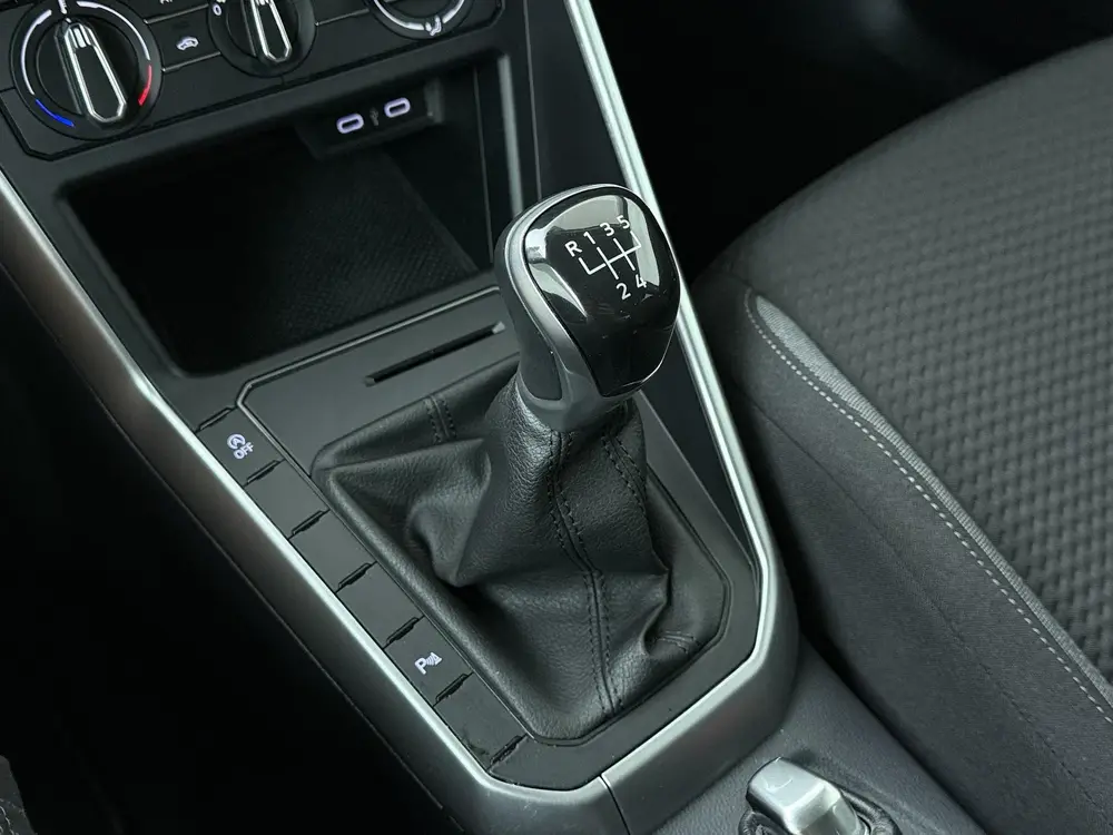 Volkswagen Polo 1.0 TSI Life | 95 PK | Adaptive Cruise Contr uit 2022, foto 16