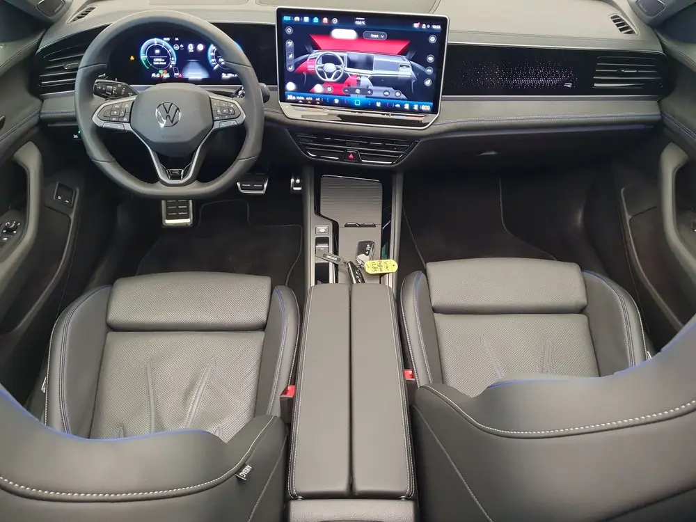 Volkswagen Passat Variant 1.5 eHybrid 272pk DSG/AUT R-Line W uit 2025, foto 3