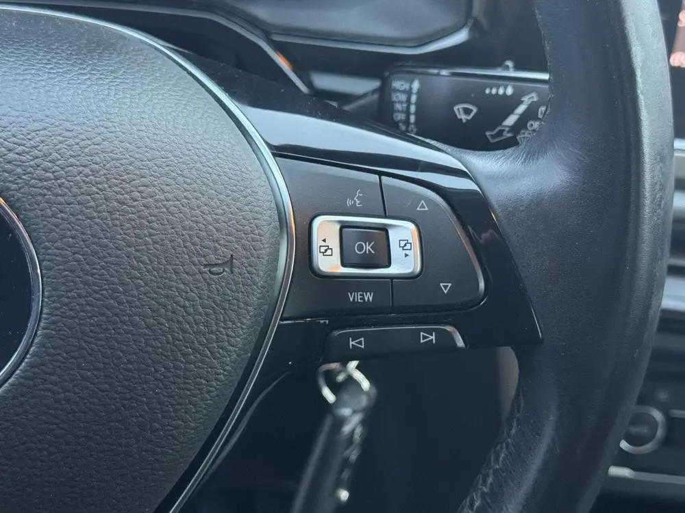Volkswagen Polo 1.0 TSI Highline Business R Navi/ CarPlay uit 2020, foto 16