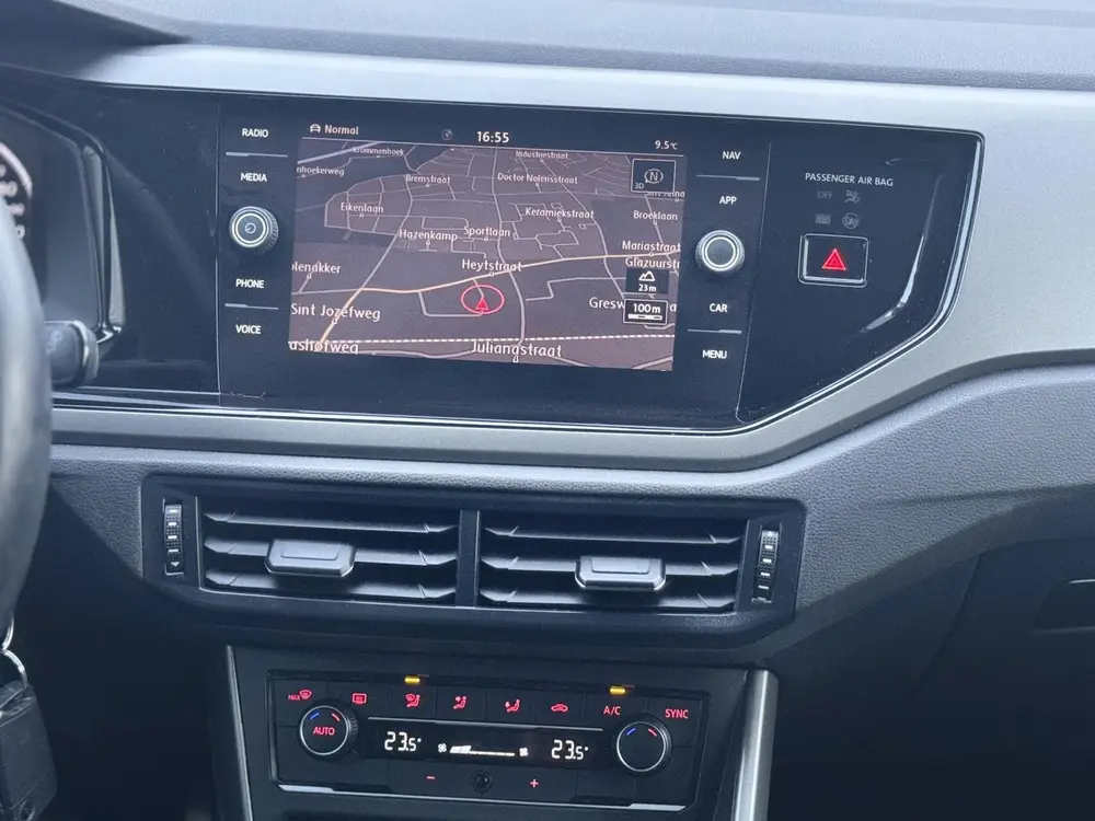 Volkswagen Polo 1.0 TSI Highline Business R Navi/ CarPlay uit 2020, foto 17