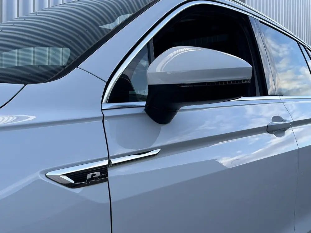 Volkswagen Tiguan 1.5 TSI Highline Business R | Panorama Dak uit 2020, foto 6