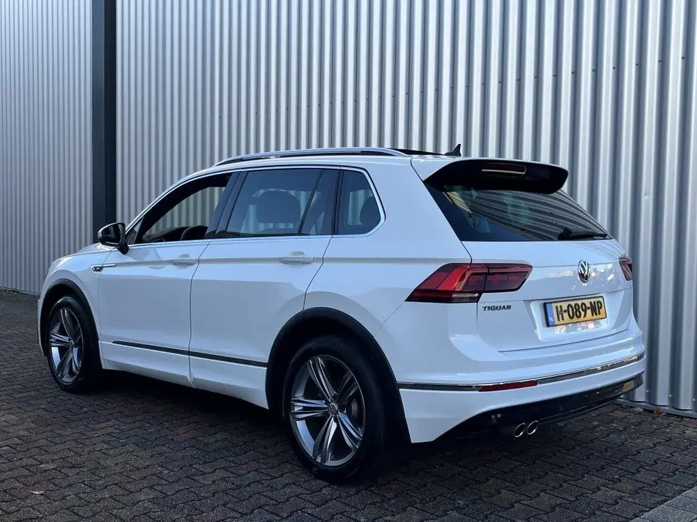 Volkswagen Tiguan 1.5 TSI Highline Business R | Panorama Dak uit 2020, foto 8