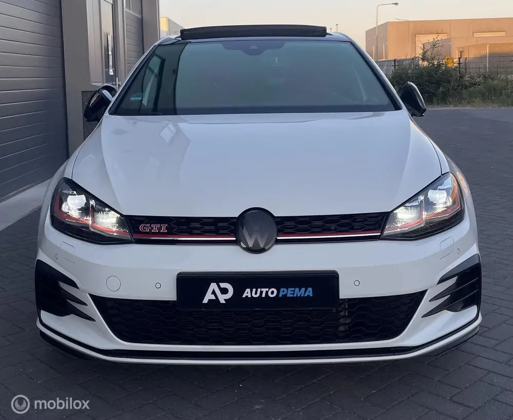 Volkswagen Golf 2.0 TSI GTI DSG Performance 245PK uit 2020, foto 11