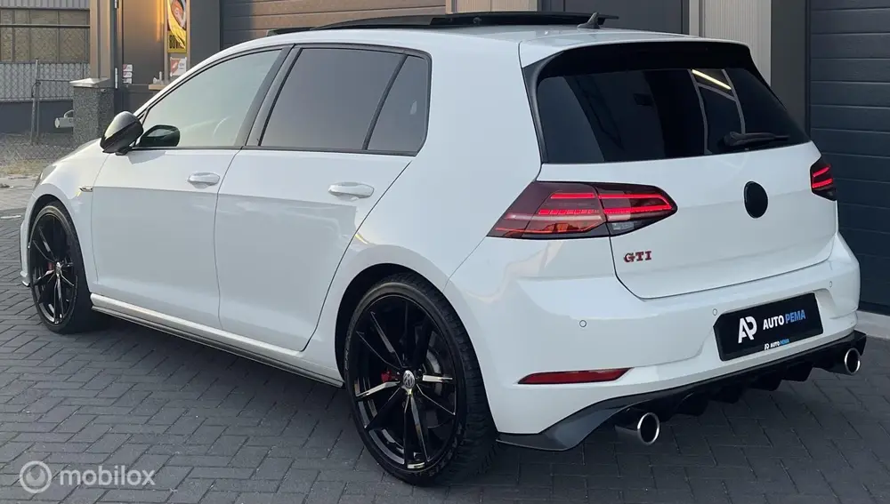 Volkswagen Golf 2.0 TSI GTI DSG Performance 245PK uit 2020, foto 12