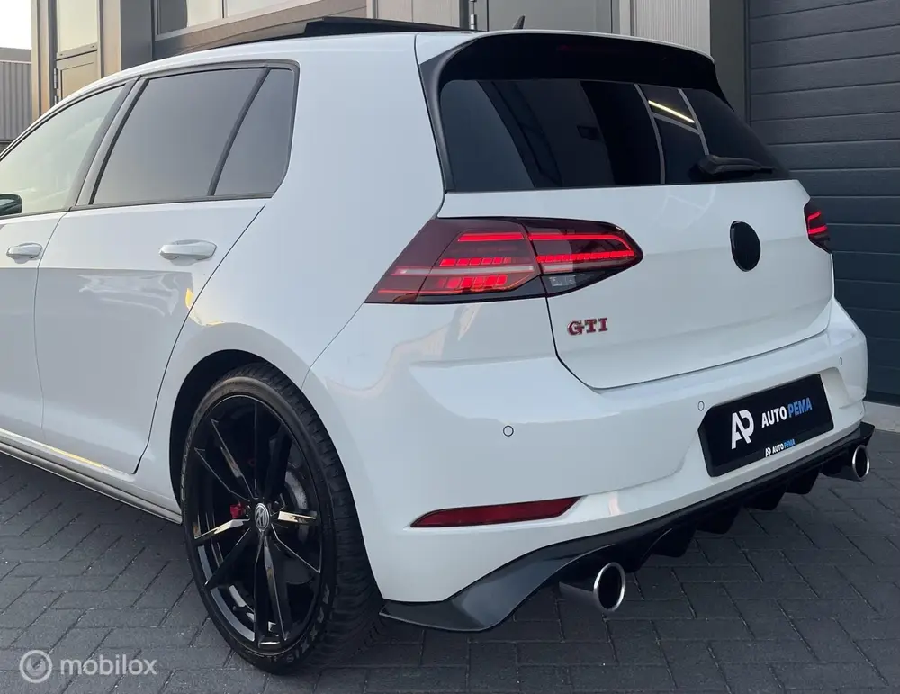 Volkswagen Golf 2.0 TSI GTI DSG Performance 245PK uit 2020, foto 14