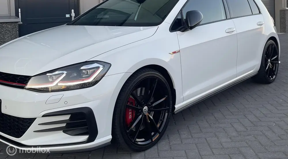 Volkswagen Golf 2.0 TSI GTI DSG Performance 245PK uit 2020, foto 9