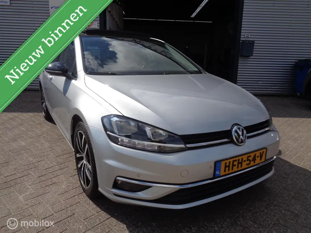 Volkswagen Golf 1.5 TSI IQ-Drive/Airco/ECC/Panorama dak/LED/ uit 2020, foto 3
