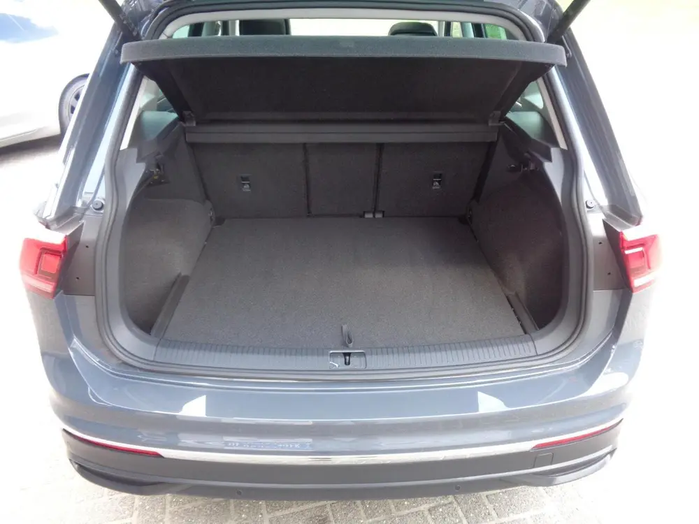 Volkswagen Tiguan 1.5 TSI Elegance/Airco/Navi/Panorama/Virtu uit 2021, foto 16
