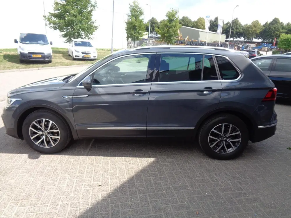 Volkswagen Tiguan 1.5 TSI Elegance/Airco/Navi/Panorama/Virtu uit 2021, foto 8