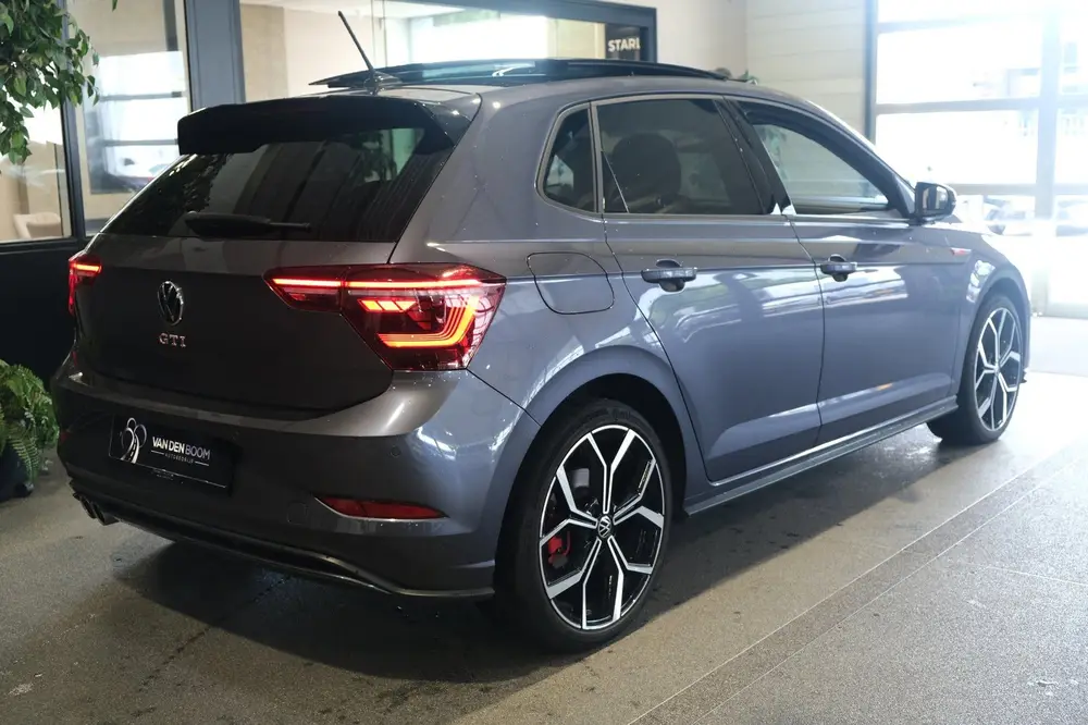 Volkswagen Polo 2.0 TSI GTI 207PK DSG Facelift Pano Alcantar uit 2023, foto 18