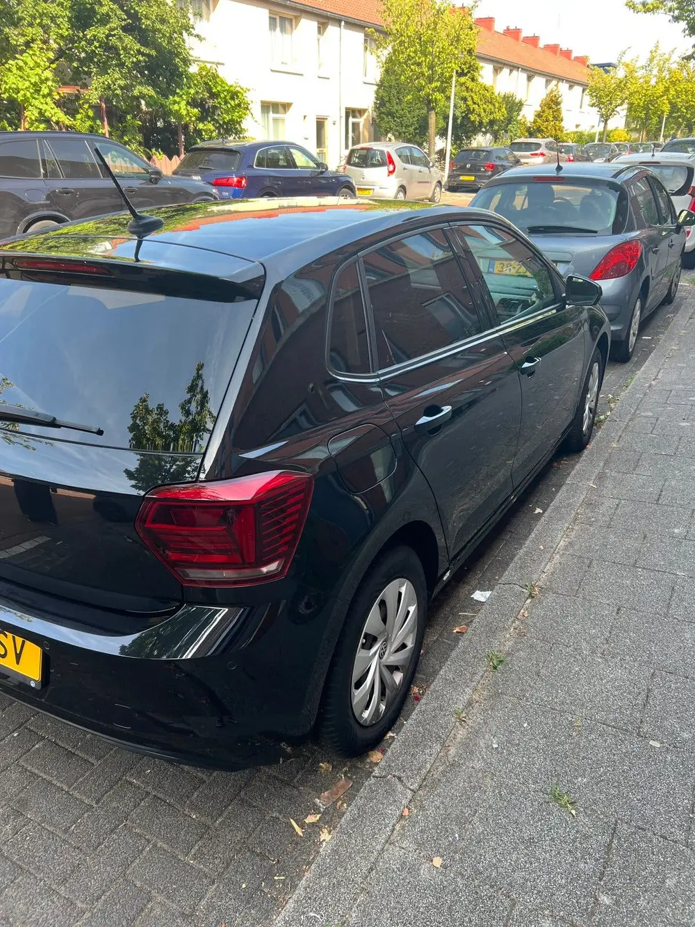 Volkswagen Polo 1.0 TSI 95pk 2021 Zwart uit 2021, foto 3