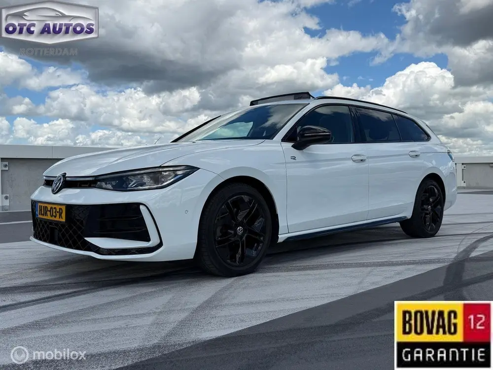 Volkswagen Passat Variant 2.0 TDI R-Line Business Panoramada uit 2024