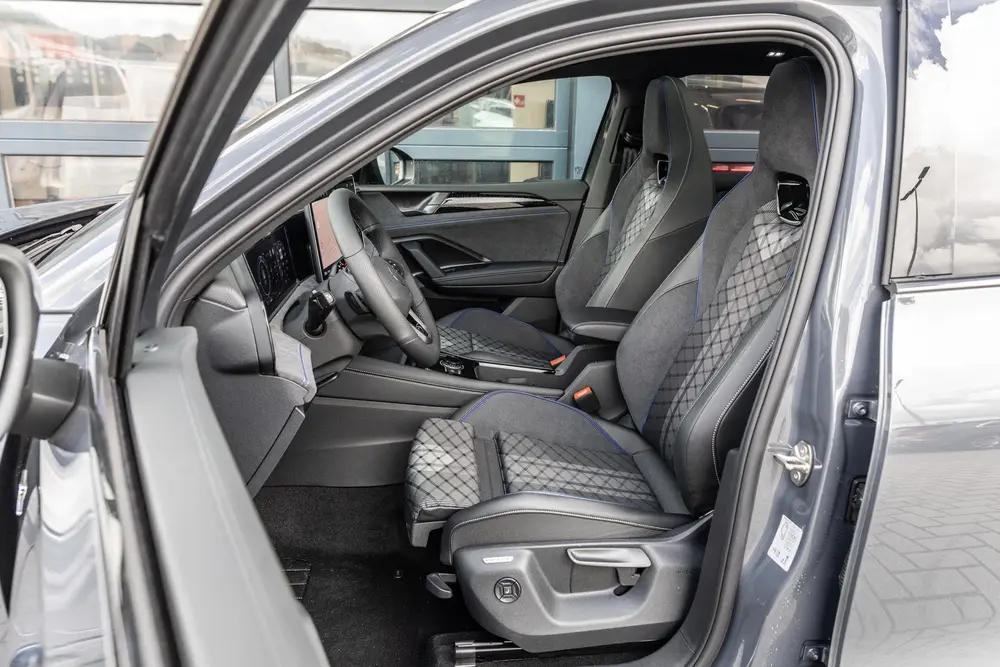 Volkswagen Tiguan 1.5 eHybrid 204pk R-Line Edition | 20" Vel uit 2026, foto 4