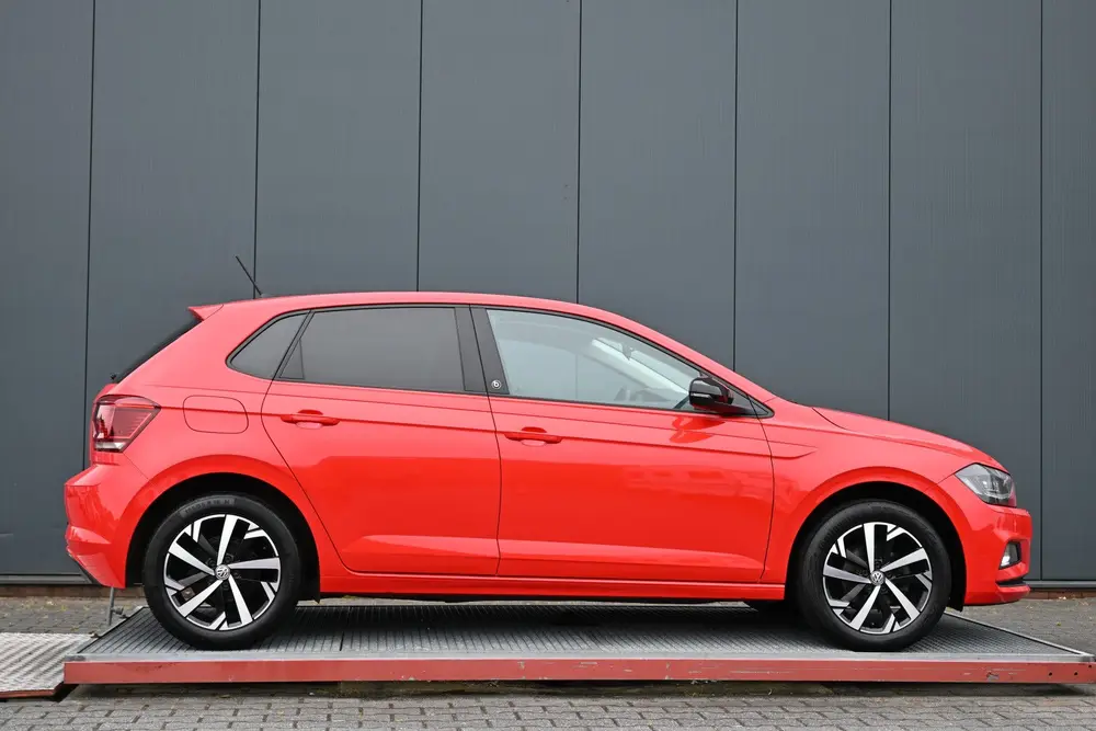 Volkswagen Polo 1.0 TSI Beats camera climate led carplay uit 2020, foto 2