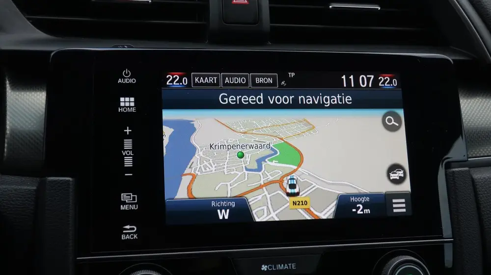 Honda Civic 1.0 i-VTEC Elegance / Achteruitrijcamera / Navi uit 2019, foto 16