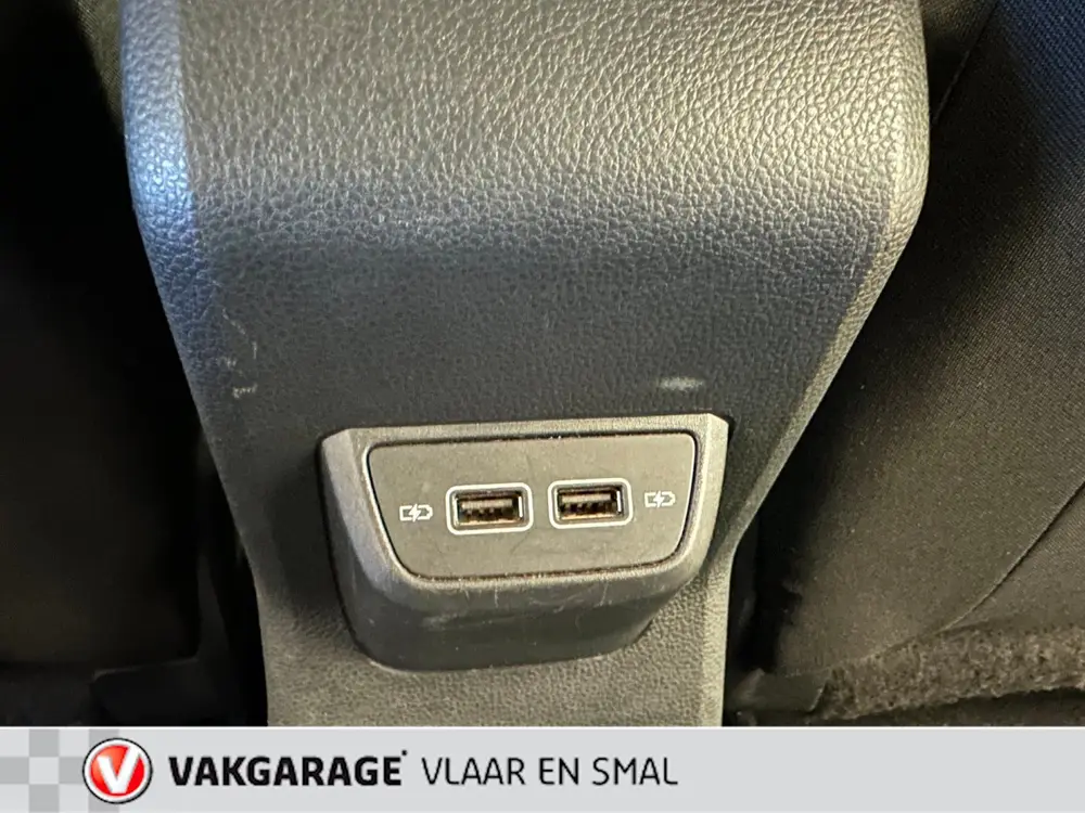 Volkswagen Polo 1.0 TSI Highline Business R 5 deurs-Automaat uit 2020, foto 13