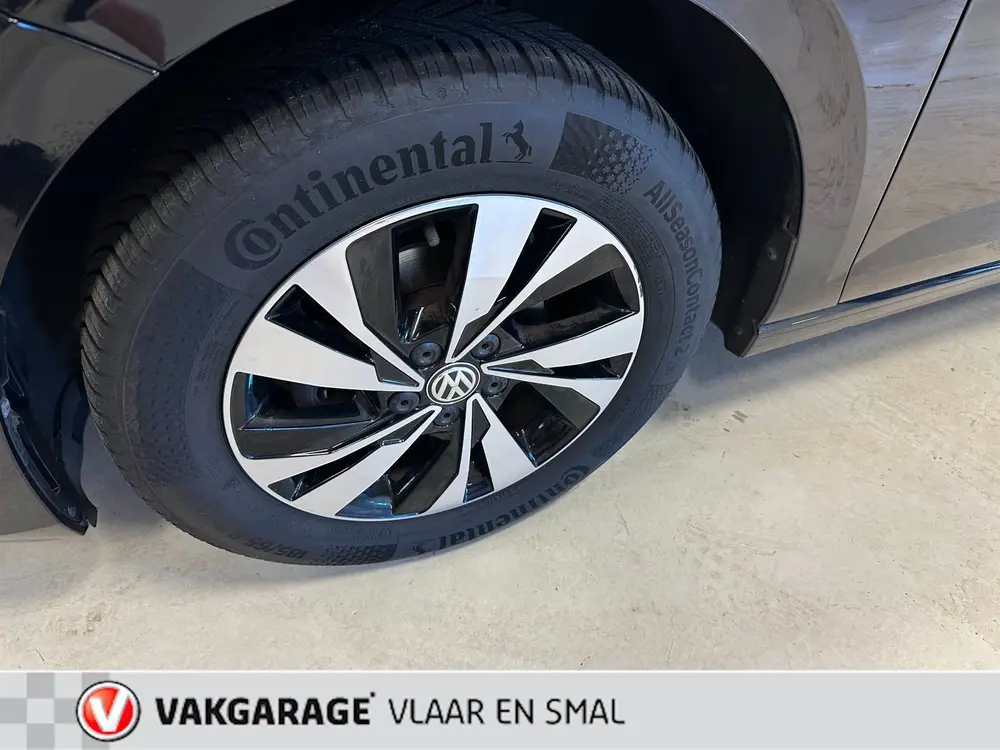 Volkswagen Polo 1.0 TSI Highline Business R 5 deurs-Automaat uit 2020, foto 3
