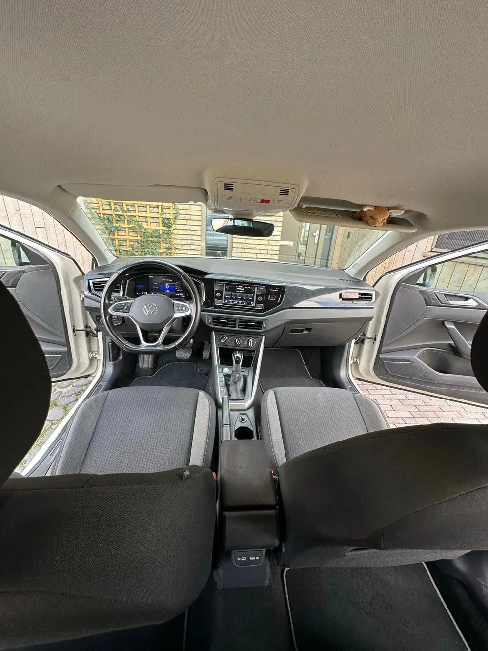 Volkswagen Taigo MOET WEG!! Volkswagen Taigo TSI 110pk | Automaat | Camera | uit 2022, foto 14