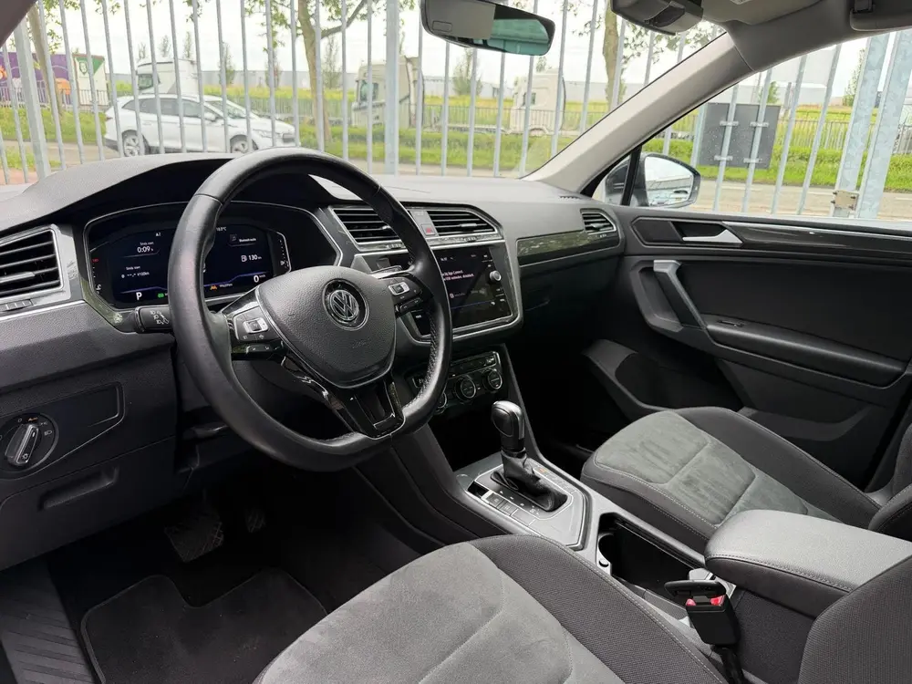 Volkswagen Tiguan 1.5 TSI ACT Highline CarPlay VirtualCockpi uit 2021, foto 16