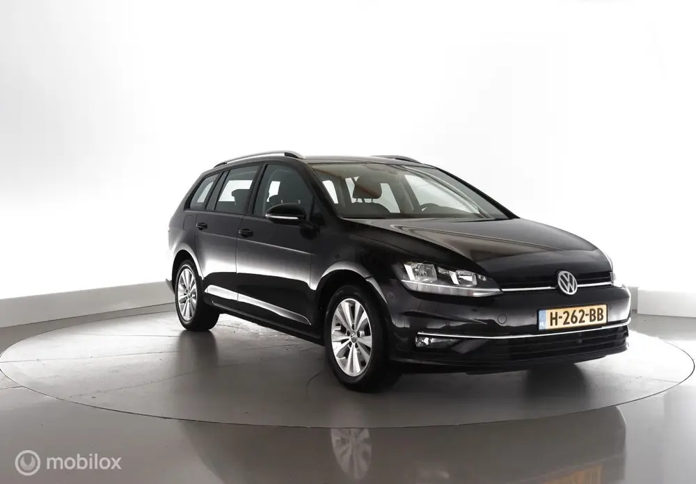Volkswagen Golf 1.0 TSI Comfortline Business trekhaak|stoelv uit 2020, foto 3