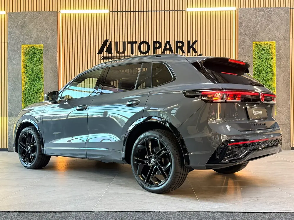 Volkswagen Tiguan 1.5 eHybrid 3x R-Line Edition|PANO|MASSAGE uit 2025, foto 3