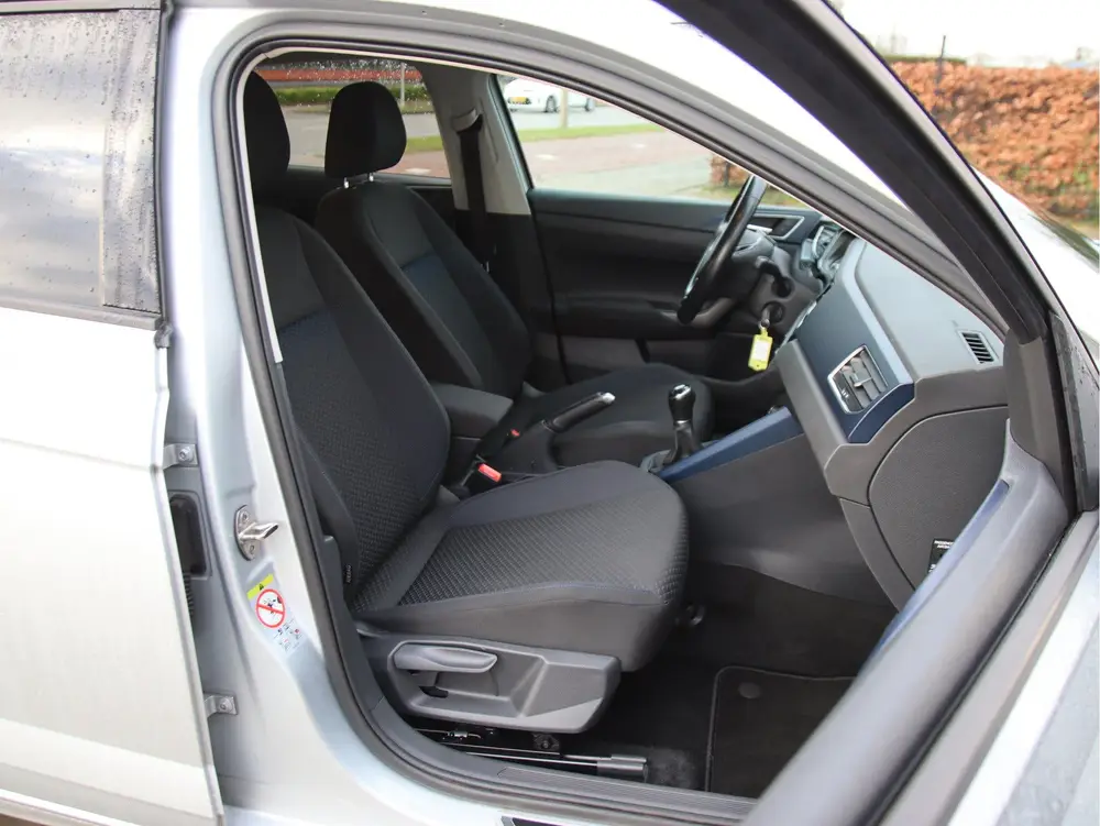 Volkswagen Polo 1.0 TSI Business United Pakket, Stoelverw, L uit 2021, foto 10