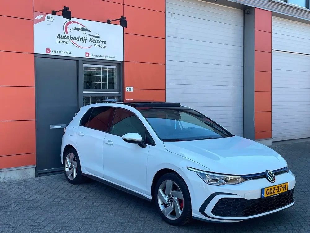 Volkswagen Golf 1.4 eHybrid GTE PANO|SFEER|ACC|CARPLAY| uit 2021, foto 3