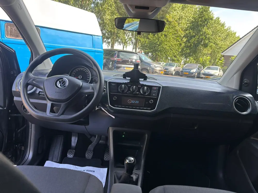 Volkswagen Up! 1.0 uit 2022, foto 18
