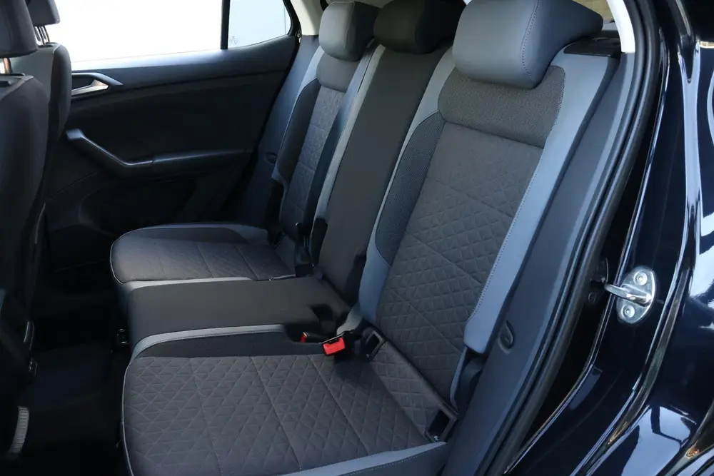 Volkswagen T-Cross 1.5 TSI Style Business / Camera / DAB / A uit 2022, foto 13