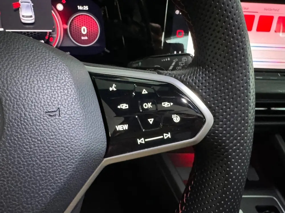 Volkswagen GOLF 2.0 TSI GTI Clubsport Pano|Sfeer|IQ|Camera uit 2021, foto 14