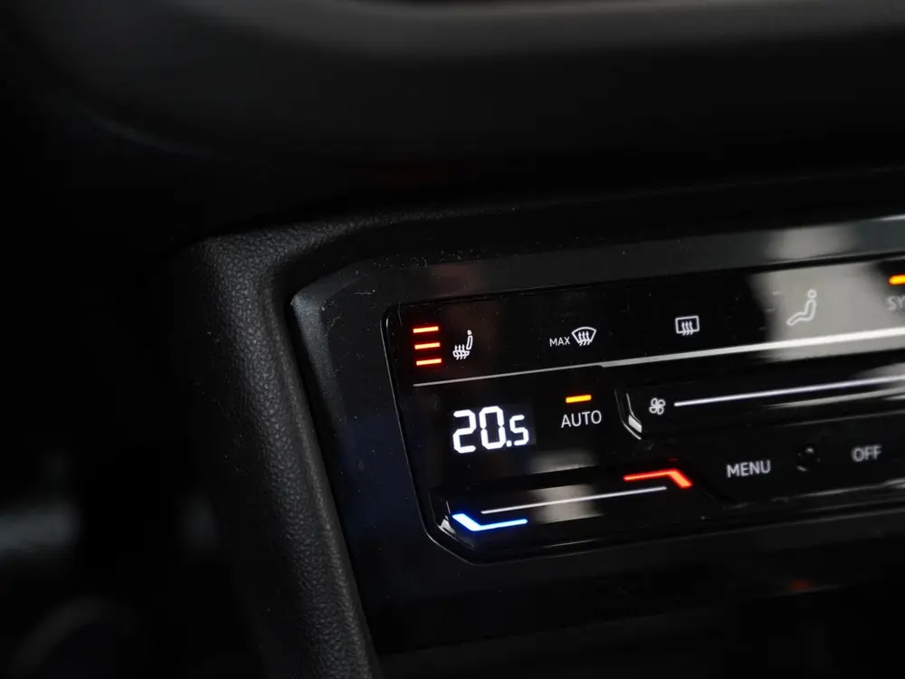 Volkswagen Tiguan 1.4 TSI eHybrid Life | Trekhaak | Stoel & uit 2022, foto 14