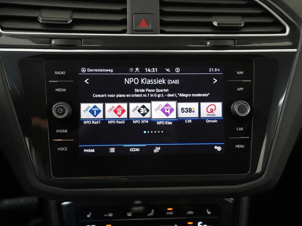 Volkswagen Tiguan 1.4 TSI eHybrid Life | Trekhaak | Stoel & uit 2022, foto 15