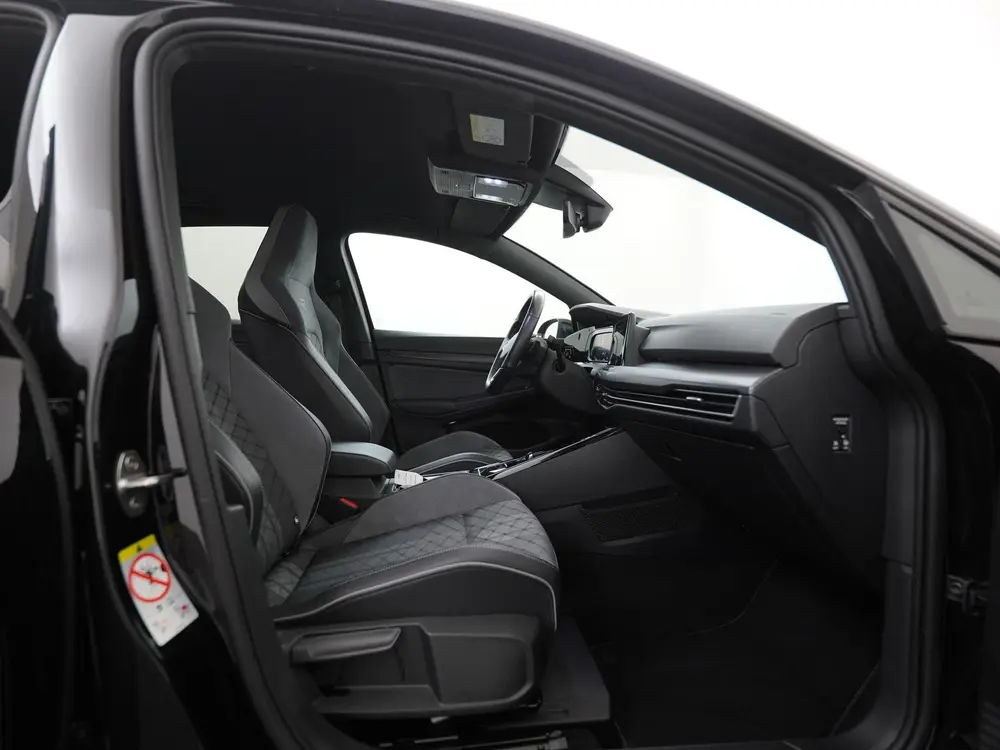 Volkswagen Golf 1.5 eTSI R-Line DSG | Trekhaak | Harman/Kard uit 2024, foto 3