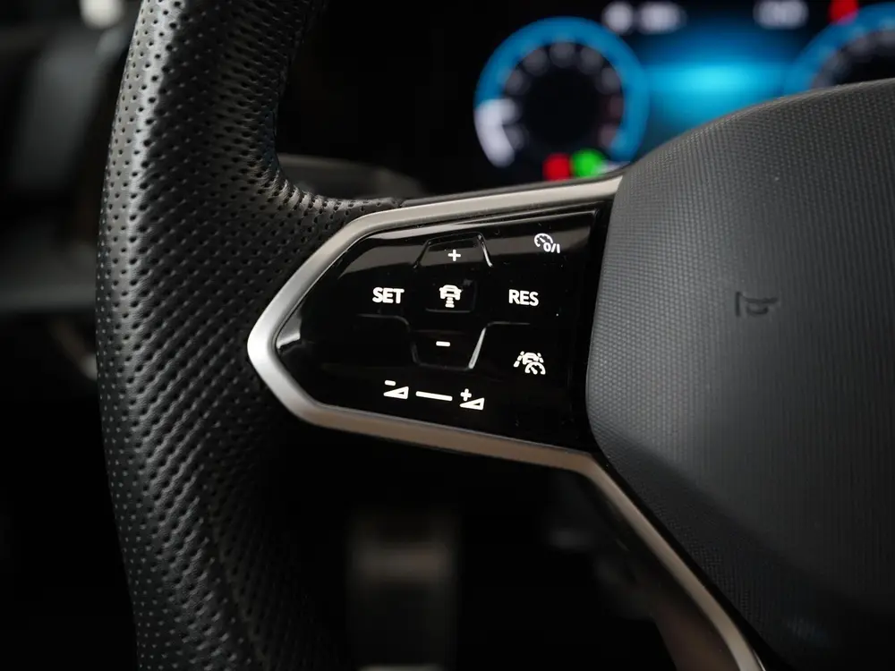 Volkswagen Golf 1.5 eTSI R-Line DSG | Trekhaak | Harman/Kard uit 2024, foto 7