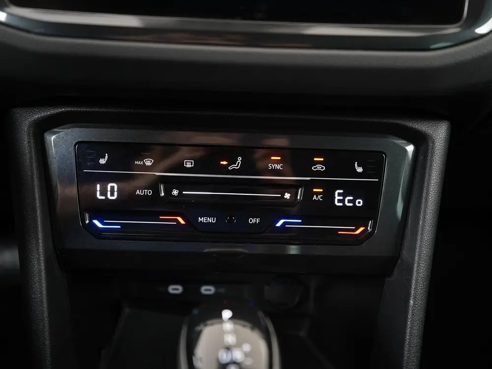 Volkswagen Tiguan 1.4 TSI eHybrid Life | Stoel & Stuurverwar uit 2022, foto 13