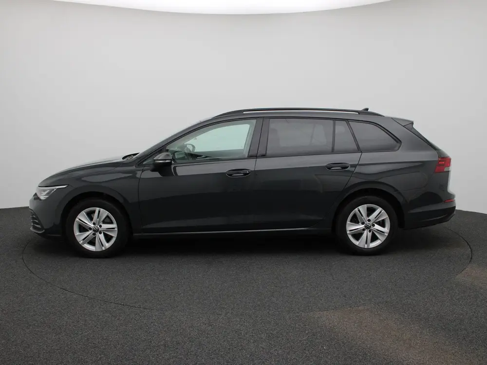 Volkswagen Golf 2.0 TDI SCR DSG Life Variant uit 2022, foto 4
