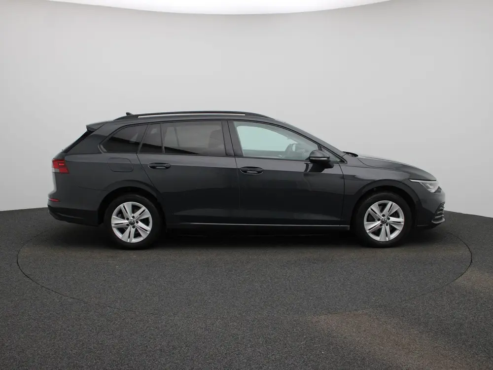 Volkswagen Golf 2.0 TDI SCR DSG Life Variant uit 2022, foto 6