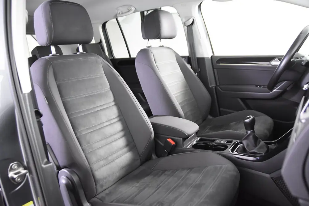 Volkswagen Touran 1.0 TSI Highline *1ste Eigenaar*Leer*Trekh uit 2019, foto 3