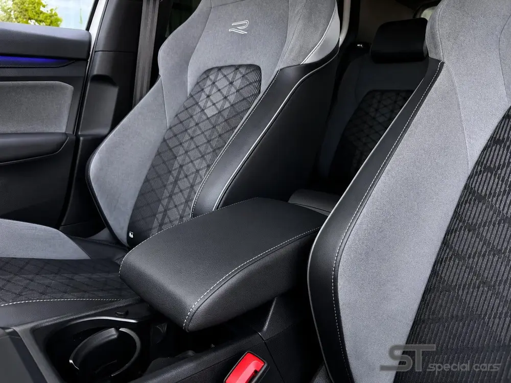 Volkswagen Golf 1.5 TSI R-Line|Winter Pakket|18 inch uit 2020, foto 12