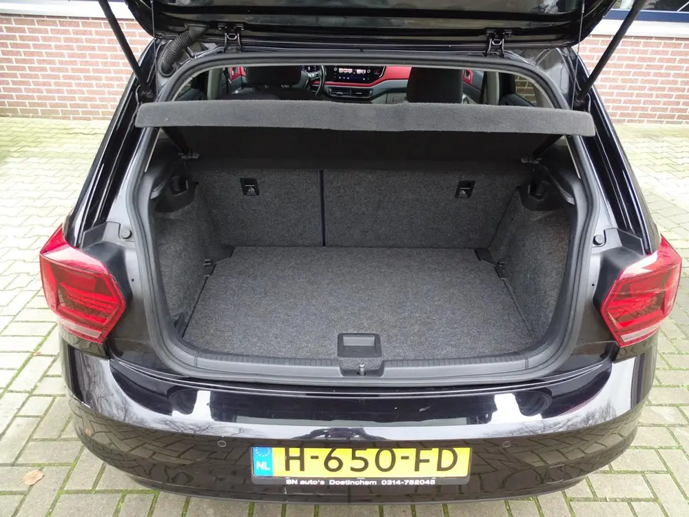 Volkswagen Polo 1.0 TSI Beats uit 2020, foto 7