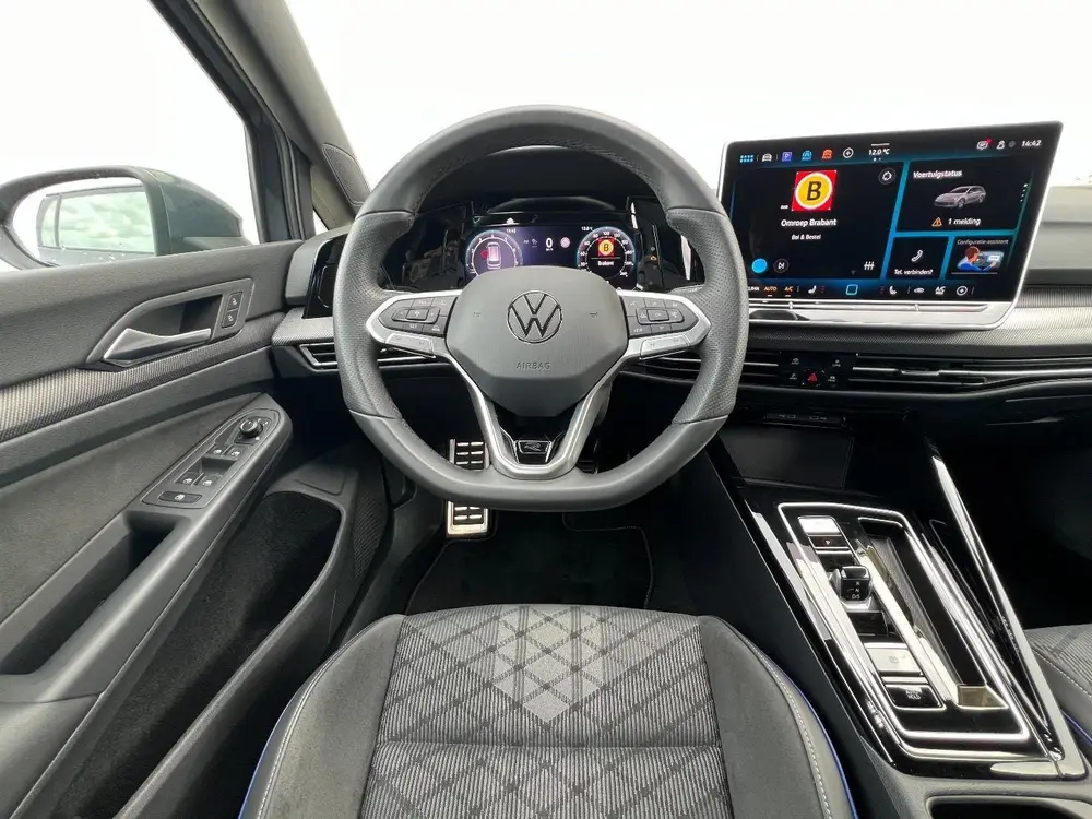 Volkswagen Golf 1.5 eTSI Variant | R-Line | Facelift model | uit 2025, foto 11