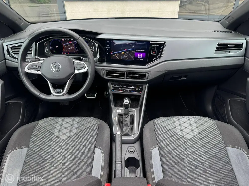 Volkswagen Polo VW Polo DSG 3x R-Line IQ Light Pano Camera ACC Garantie uit 2022, foto 9