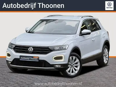 Volkswagen T-Roc 1.5 TSI Sport | LED | Camera | ACC uit 2021