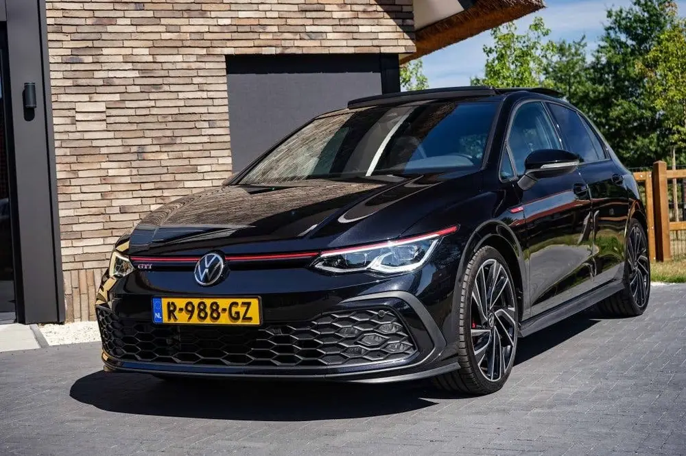 Volkswagen Golf 8 GTI Pano/HarmannKardon/Memory/Stoelventila uit 2020, foto 18