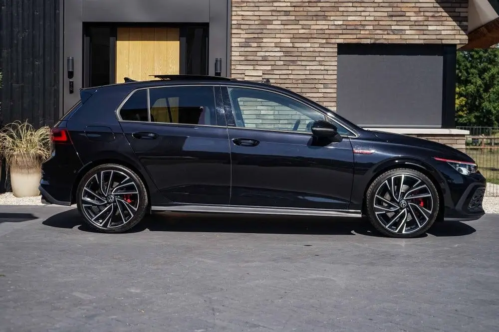 Volkswagen Golf 8 GTI Pano/HarmannKardon/Memory/Stoelventila uit 2020, foto 6