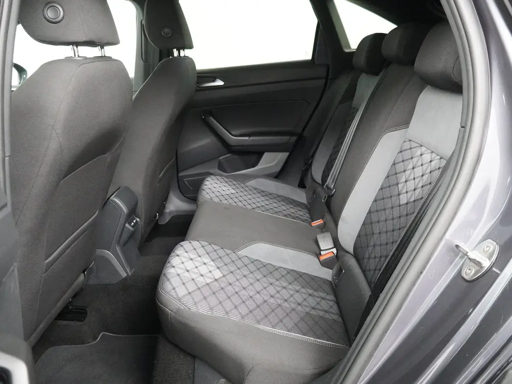 Volkswagen Taigo 150pk TSI R-Line Business DSG | Camera | Ad uit 2022, foto 10