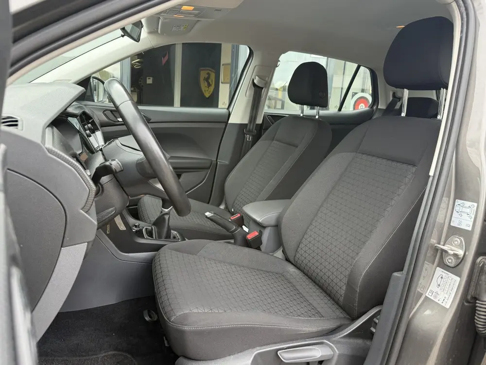 Volkswagen T-Cross 1.0 TSI Life Business Navigatie P uit 2021, foto 10