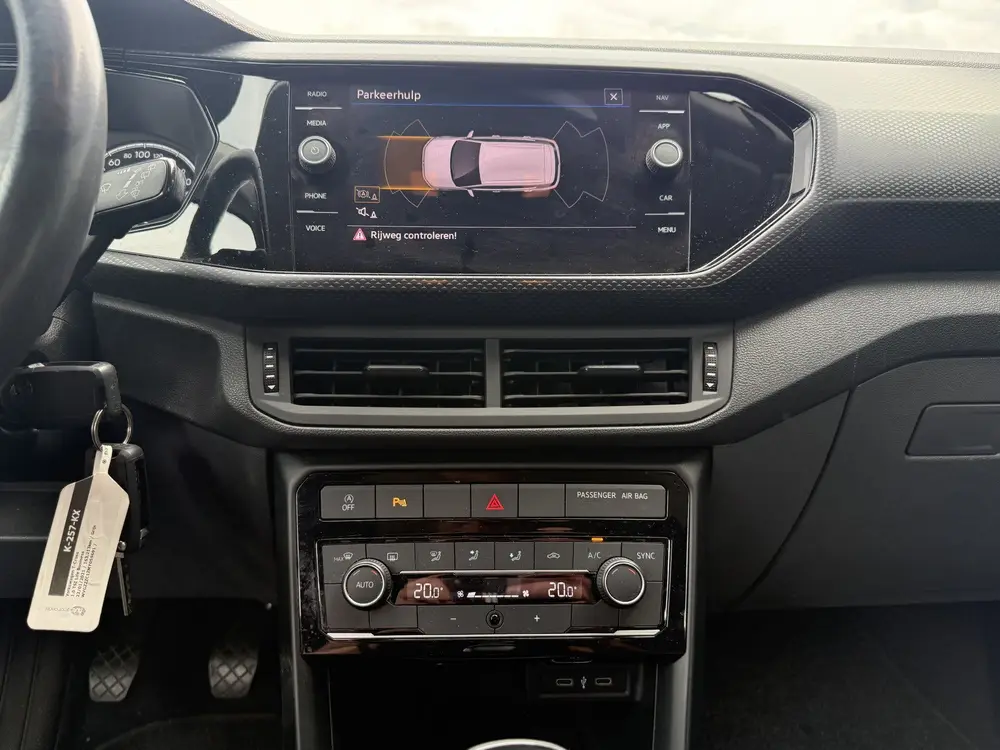 Volkswagen T-Cross 1.0 TSI Life Business Navigatie P uit 2021, foto 14