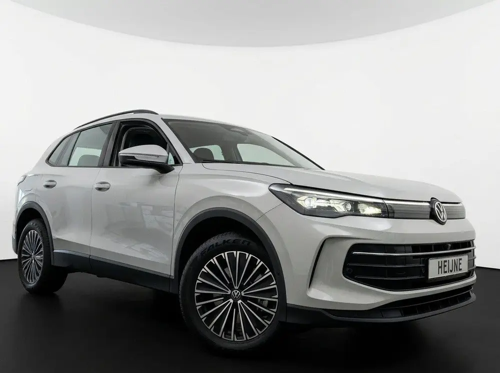 Volkswagen Tiguan 1.5 TSI 204PK eHybrid DSG LIFE 360°CAMERA uit 2025, foto 10
