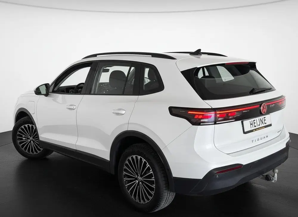Volkswagen Tiguan 1.5 TSI 204PK eHybrid DSG LIFE 360°CAMERA uit 2025, foto 11